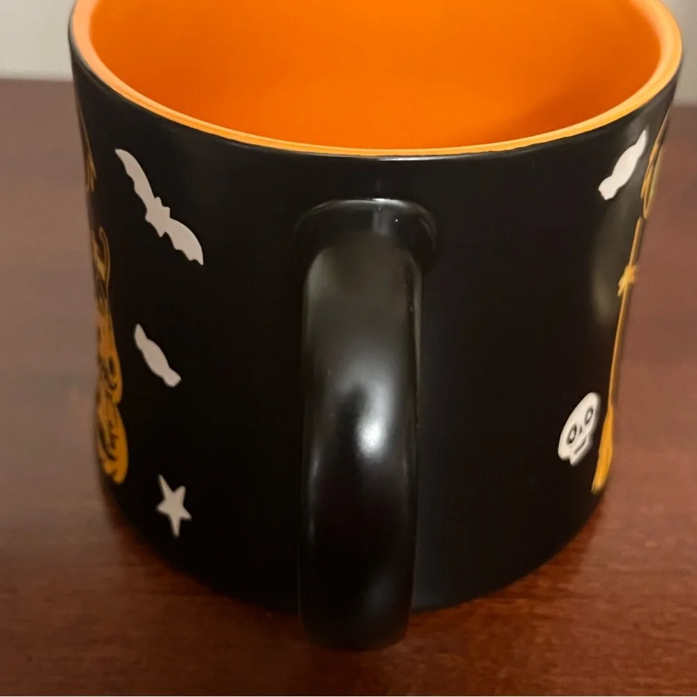 Mug 16oz goth girl witch with black cat & pumpkin skull bats